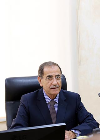 Dr. Mohamed Qteishat