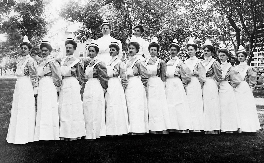 Virginia Pate&#039;s Graduation 1906