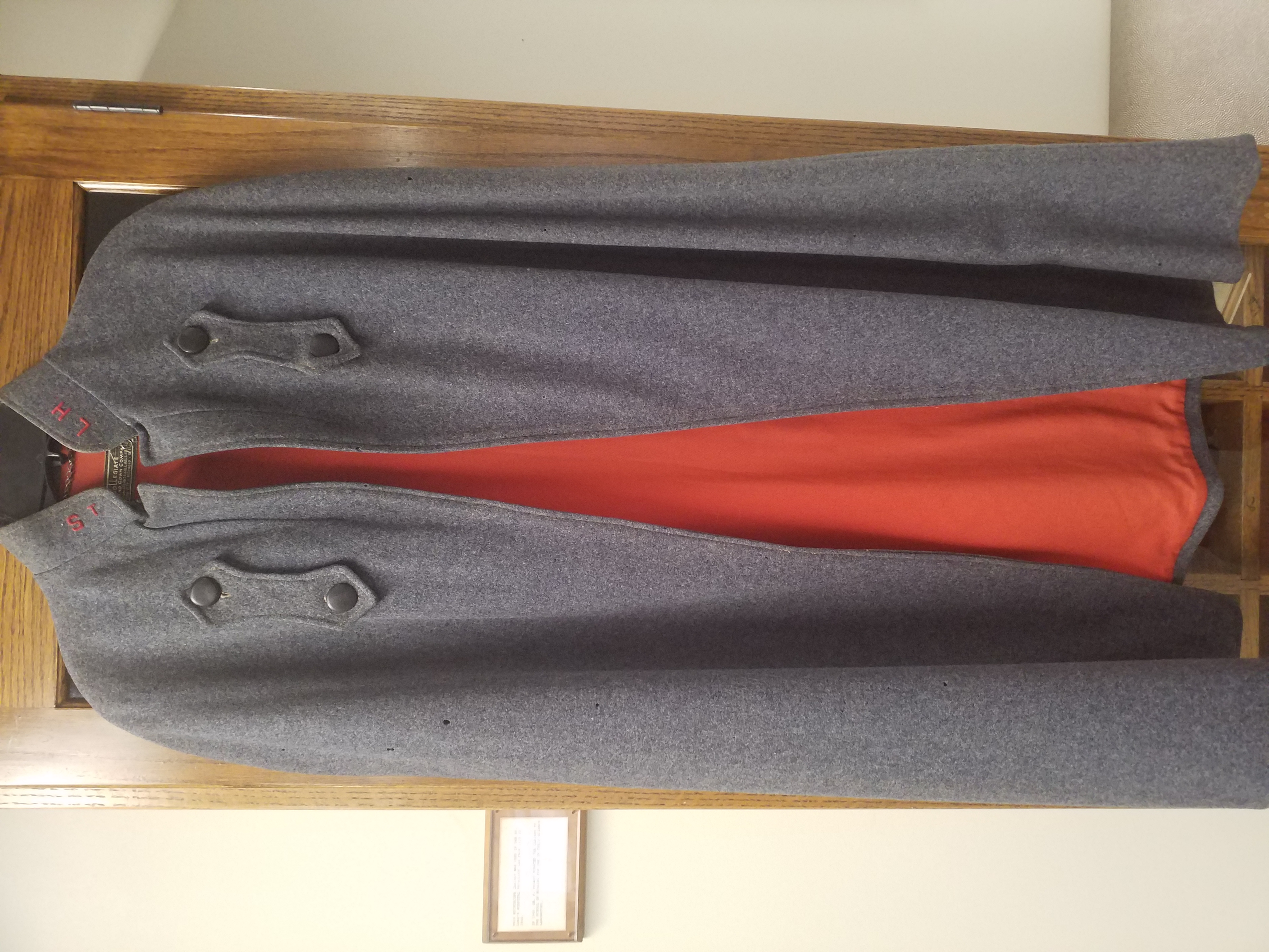 Saint Luke&#039;s Nurse&#039;s Cape