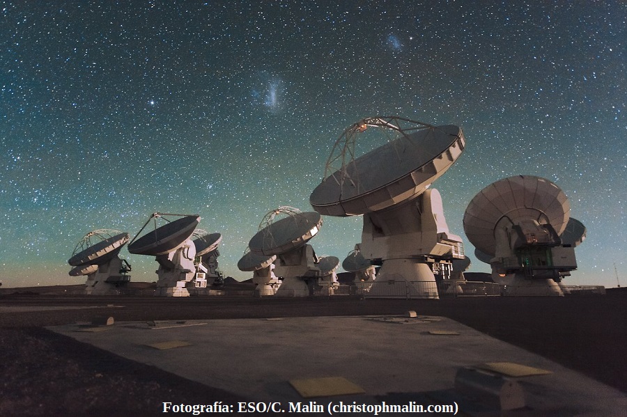 Atacama Large Millimeter/submillimeter Array (ALMA)